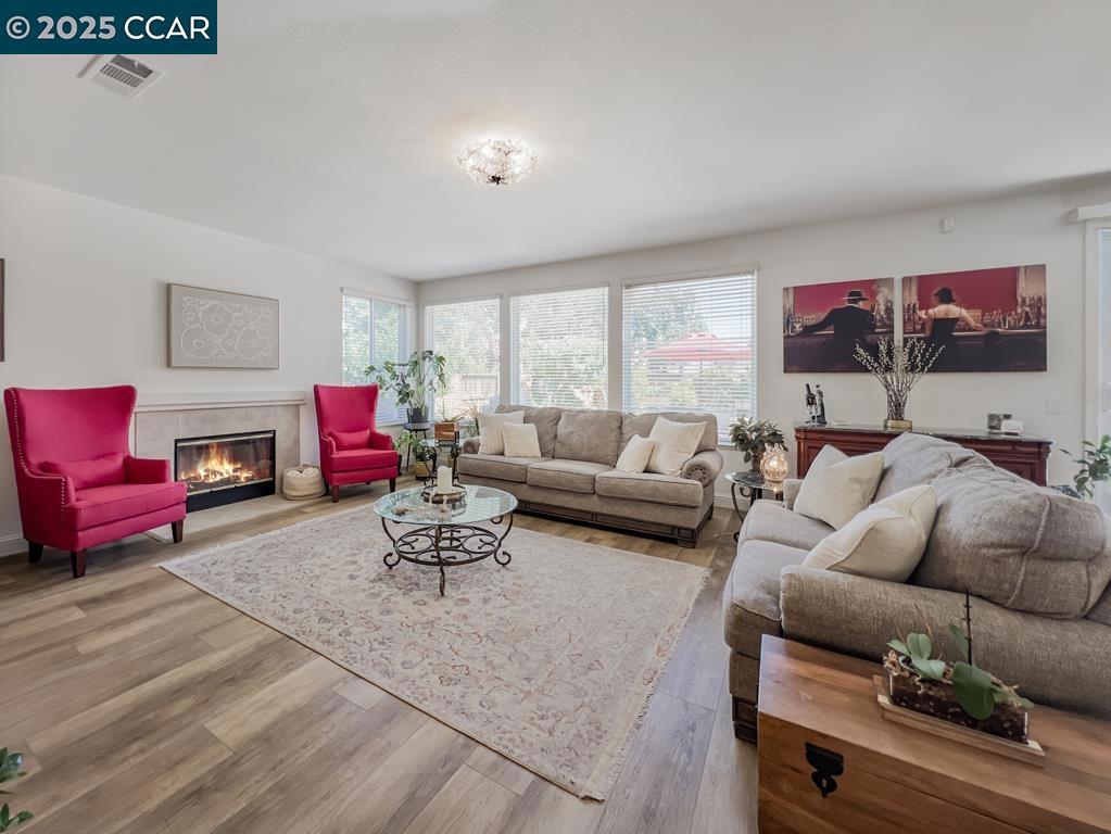 10552 Clarks Fork Cir