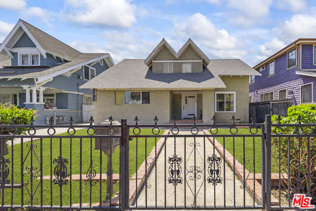 1745 S Kingsley Drive, Los Angeles CA: https://media.crmls.org/mediaz/085b5967-41f6-4dd6-9d3b-85c892f68a76.jpg