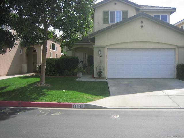 11342 Village ridge Rd, San Diego CA: https://media.crmls.org/mediaz/085bb1a6-46e3-41fb-b524-eb0cb7b57b6c.jpg