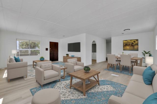 1120 Pepper Dr, El Cajon CA: https://media.crmls.org/mediaz/085c84eb-dbc9-4333-b320-635a4be6fe74.jpg