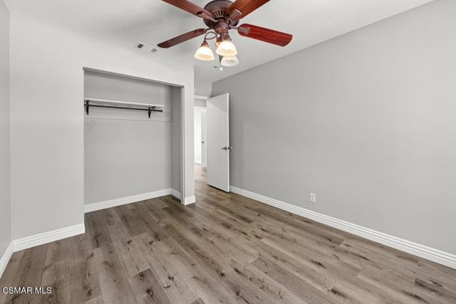 842 Catlin Street, Simi Valley CA: https://media.crmls.org/mediaz/085d4ee4-6a0b-4a18-a978-14fd17fd9f04.jpg
