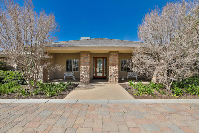 34777 Via Josefina, Rancho Mirage CA: https://media.crmls.org/mediaz/085d6150-0f8d-4fcf-9af4-7f8103685613.jpg