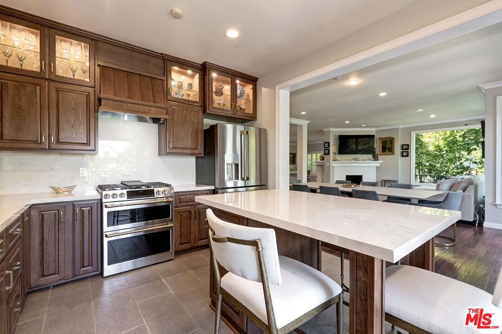 MLS #25602747 image #18