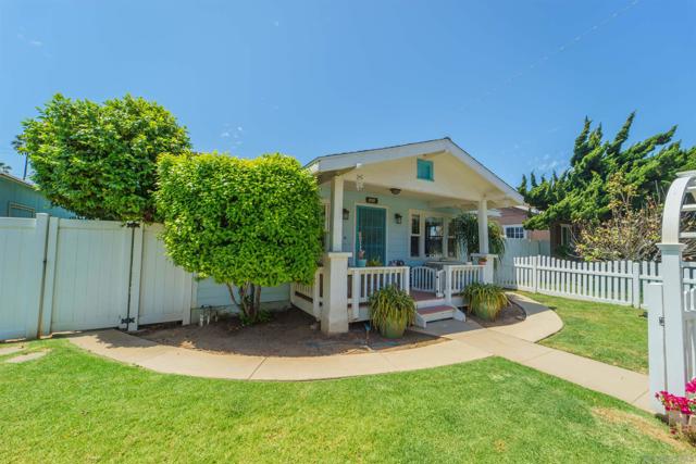 321 S Freeman, Oceanside CA: https://media.crmls.org/mediaz/085dc8ab-abf9-4f2a-ac21-cc476ea7487b.jpg