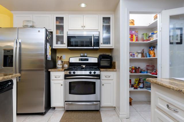 Detail Gallery Image 15 of 36 For 2807 Manzanita View Rd, Alpine,  CA 91901 - 3 Beds | 2 Baths