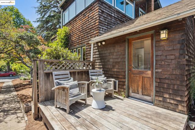 3019 Benvenue Ave, Berkeley CA: https://media.crmls.org/mediaz/085ece04-722b-4099-bd70-7d900e64df2a.jpg