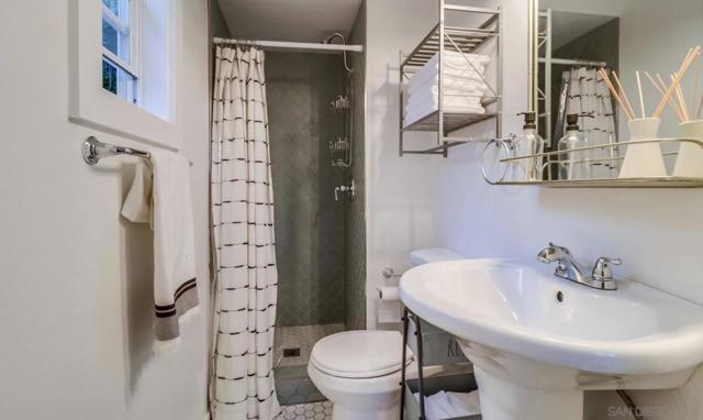 4383 85 Central Ave, San Diego CA: https://media.crmls.org/mediaz/085f54a4-372b-4eaa-a058-ed4b9f184322.jpg