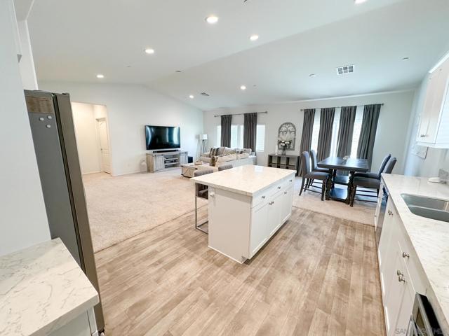 30721 Hawkscrest Drive, Winchester CA: https://media.crmls.org/mediaz/085f88fb-d998-49b7-9af5-a49b26de6c63.jpg