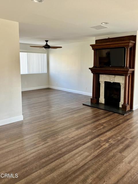 Detail Gallery Image 6 of 29 For 677 County Square Dr, Ventura,  CA 93003 - 2 Beds | 2/1 Baths