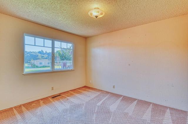 1051 San Miguel Cyn Road, Royal Oaks CA: https://media.crmls.org/mediaz/08618380-0f6b-4b37-a1f0-4744bbdba7f2.jpg