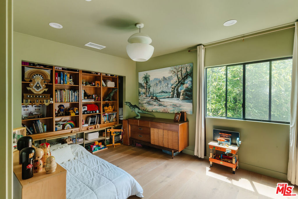 MLS #26847697 image #28