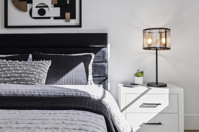 2018 Sand Hill Road, Menlo Park CA: https://media.crmls.org/mediaz/0862c3b1-8d1c-4171-a83e-f8c078886a86.jpg