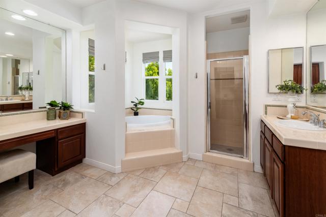 1569 Glencrest Drive, San Marcos CA: https://media.crmls.org/mediaz/0863b7b7-0e0e-4002-9717-43495d1fbac3.jpg