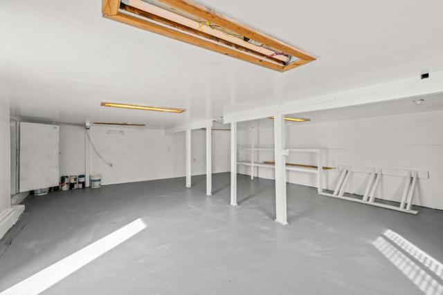 2523 23rd Avenue, Oakland CA: https://media.crmls.org/mediaz/086437f0-37fc-4624-9426-75d4233e2fc3.jpg