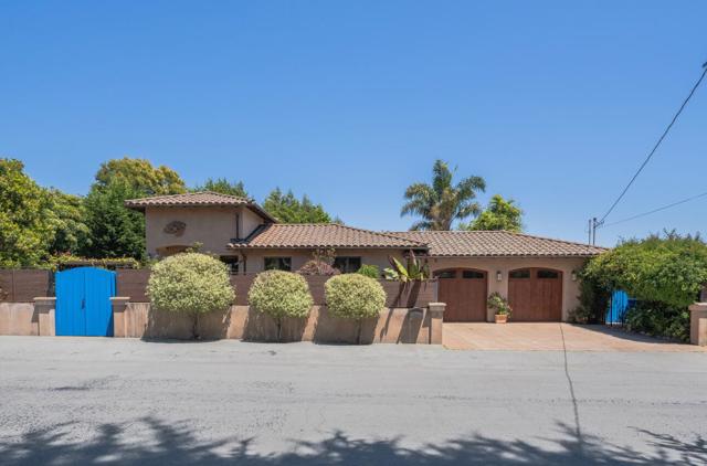 3 Playa Boulevard, Watsonville CA: https://media.crmls.org/mediaz/08645e34-e369-4ef5-8a89-edd05621fcb9.jpg