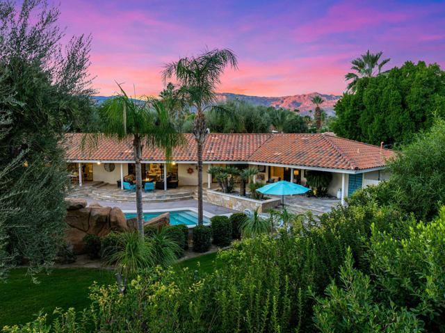 73484 Goldflower Street, Palm Desert CA: https://media.crmls.org/mediaz/0865a008-bbfd-447a-93e9-c062d80fe78d.jpg