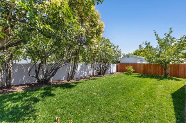 1034 Delaware Way, Livermore CA: https://media.crmls.org/mediaz/086607c7-2995-434f-9677-6b31eacc3078.jpg