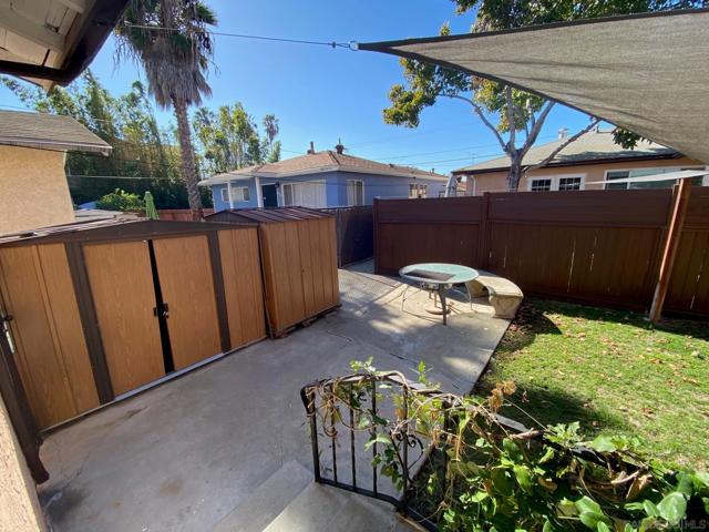 4830 4832 Utah St, San Diego CA: https://media.crmls.org/mediaz/08667bd9-2297-4583-a17e-01d931f5b580.jpg