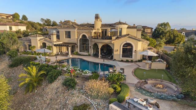 18320 VIA AMBIENTE, Rancho Santa Fe CA: https://media.crmls.org/mediaz/086749f5-0d0f-4316-ac86-c1dc085503d3.jpg