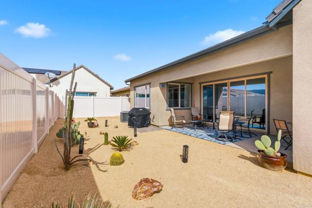 Detail Gallery Image 34 of 47 For 24067 Brison Dr, Corona,  CA 92883 - 2 Beds | 2 Baths