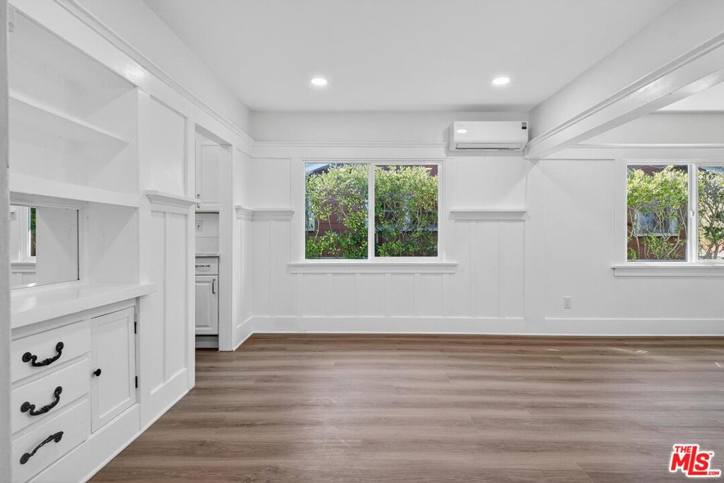 MLS #25617493 image #13