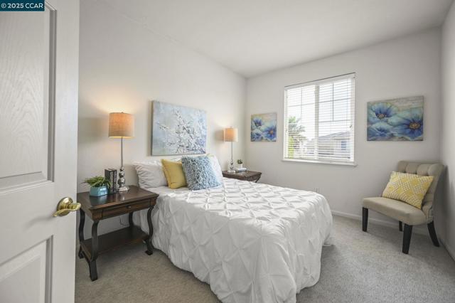 120 Woodcrest Dr, San Ramon CA: https://media.crmls.org/mediaz/0868b505-ff25-4d44-a110-0c823a458ed1.jpg