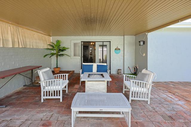 Detail Gallery Image 10 of 42 For 413 J St, Coronado,  CA 92118 - 1 Beds | 1 Baths