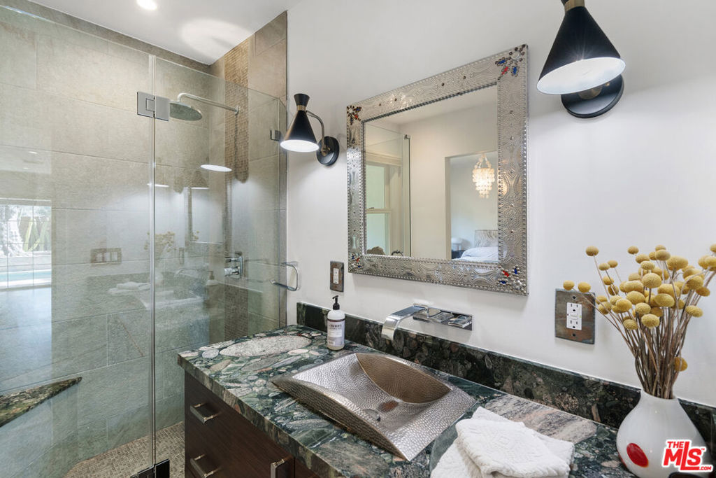 MLS #25625483 img 28