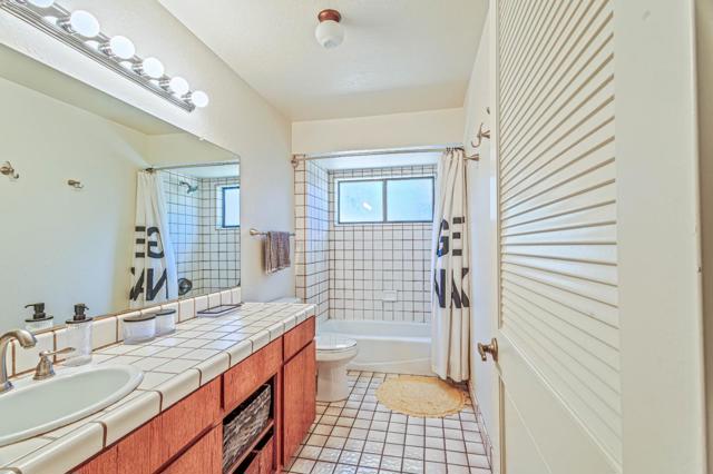 135 Seabreeze Place, Aptos CA: https://media.crmls.org/mediaz/086a993f-7fa6-4d01-a148-caf788d1ac01.jpg