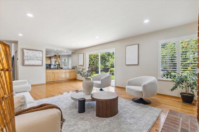 5950 Crossmont Circle, San Jose CA: https://media.crmls.org/mediaz/086b9a30-dff6-48e5-a3b7-6e1a2b680ac3.jpg