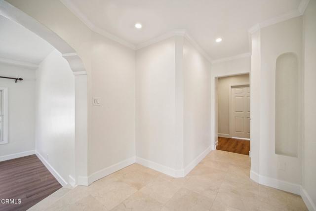 Detail Gallery Image 21 of 47 For 1100 N Isabel St, Glendale,  CA 91207 - 3 Beds | 2 Baths