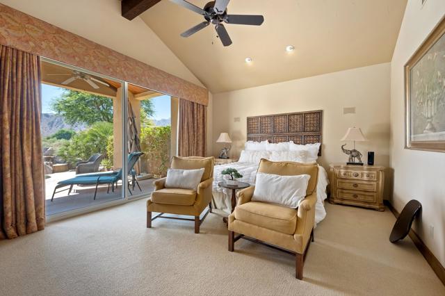 57205 Merion, La Quinta CA: https://media.crmls.org/mediaz/086d07aa-471c-4f33-935d-0f0ad31e01e8.jpg