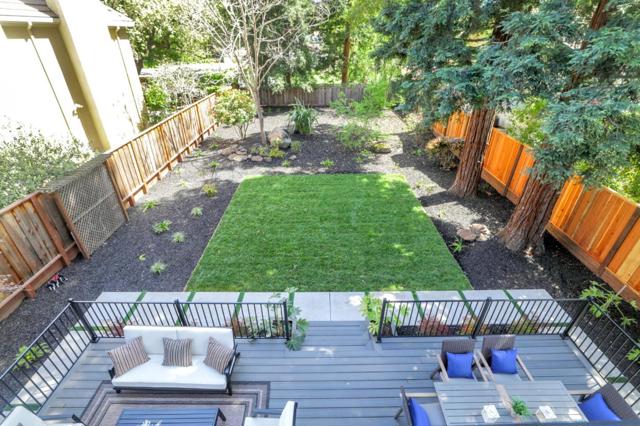 546 9th Avenue, Menlo Park CA: https://media.crmls.org/mediaz/086dcec3-ef97-45b3-b367-e2558f4a3932.jpg
