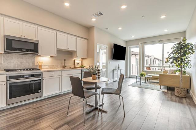 3027 Manuel Street, San Jose CA: https://media.crmls.org/mediaz/086fb562-e2a9-41e7-b98b-1cc70d36fb14.jpg
