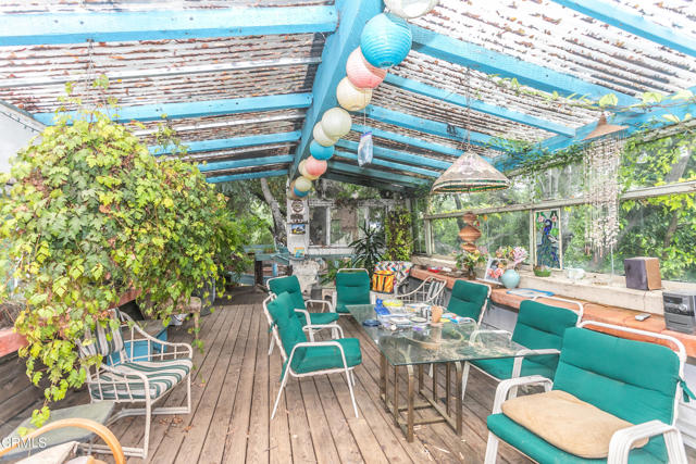 1400 Park Drive, Ojai CA: https://media.crmls.org/mediaz/08724b96-f9ad-45f6-8475-d603d07b82a5.jpg