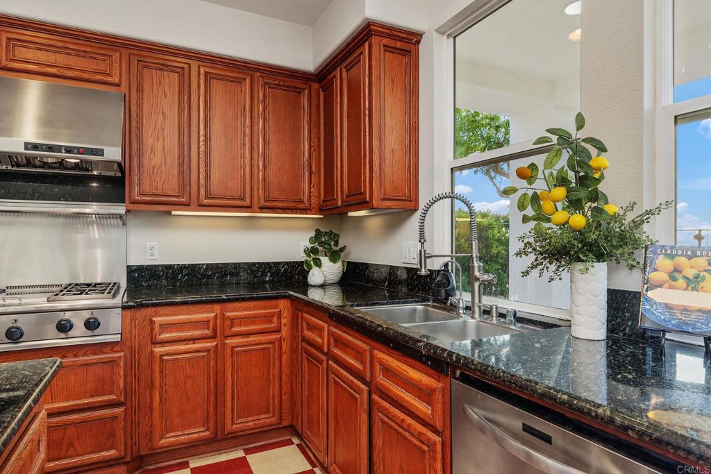 4200 Shorepointe Way - photo 15