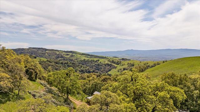 Image 33 of 42 For 0 Mt Hamilton