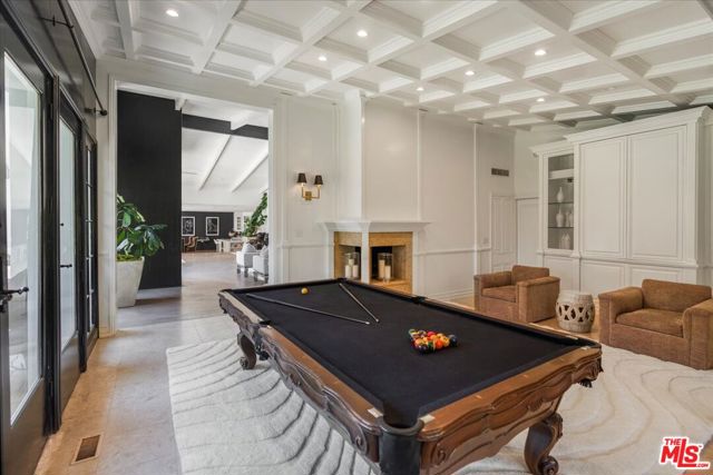 1100 Pine Drive, Beverly Hills CA: https://media.crmls.org/mediaz/0874cc79-7c7e-4326-8bed-d5649bd246bd.jpg