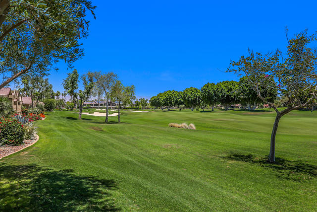 164 Deer Spring Way, Palm Desert, CA 92211