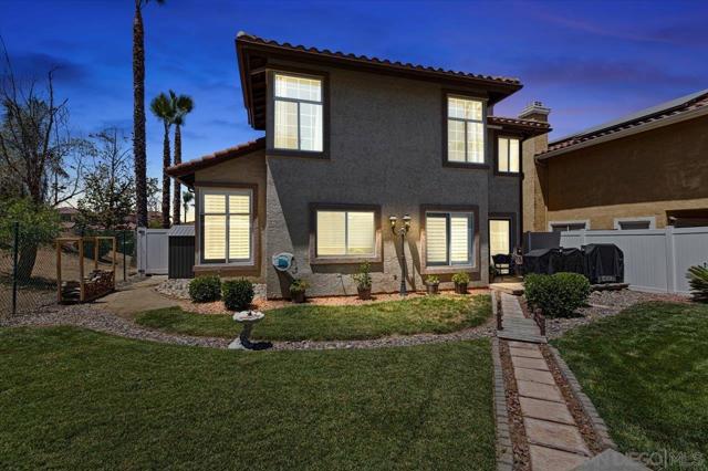 2208 Terracewood Ln, Escondido CA: https://media.crmls.org/mediaz/0877a8ba-ac28-477b-9819-402b45a7393b.jpg