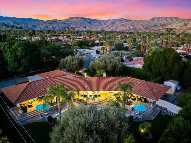 73484 Goldflower Street, Palm Desert CA: https://media.crmls.org/mediaz/0877c6a1-af50-4860-97c8-4e6db3815f63.jpg