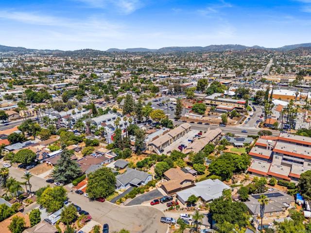 1338 Palomar, Escondido CA: https://media.crmls.org/mediaz/0878abd0-0a69-471b-b8ec-c7ed85f8b4ae.jpg