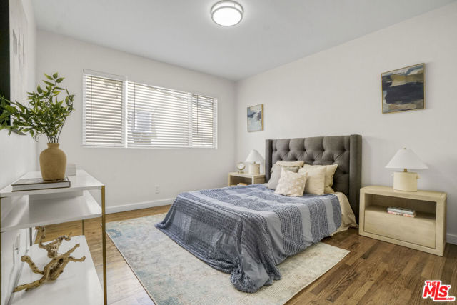 2402 Ocean Park Boulevard, Santa Monica CA: https://media.crmls.org/mediaz/087914e4-a786-40a6-b1f1-1bce6a5bdd42.jpg