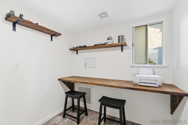 40599 Calle Medusa, Temecula CA: https://media.crmls.org/mediaz/0879747d-1c7f-43d0-8219-cc4fdf0c927c.jpg