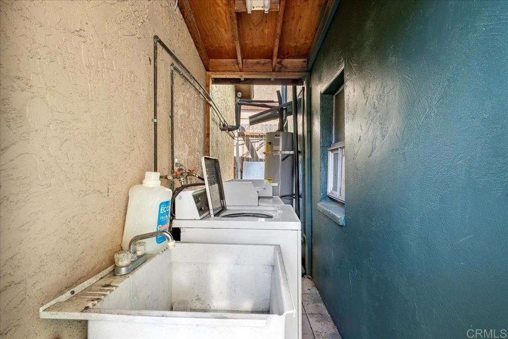 3538 Curlew St - photo 11