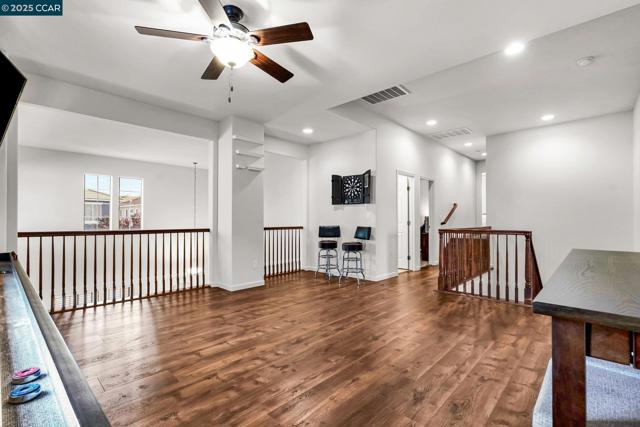 3627 Otter Brook Loop, Discovery Bay CA: https://media.crmls.org/mediaz/087b1ccc-0996-4949-b099-67f08e6dbb1f.jpg