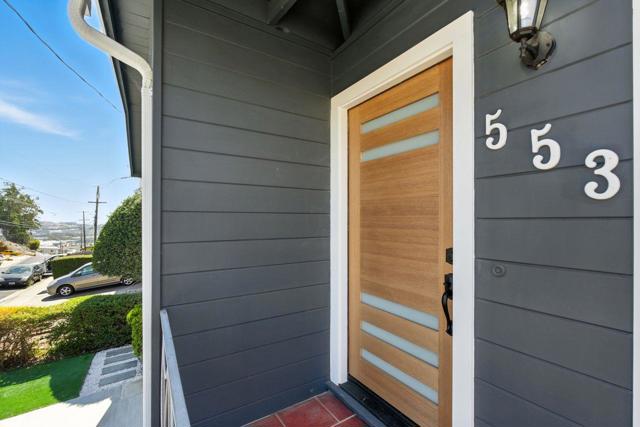 553 Diamond Avenue, South San Francisco CA: https://media.crmls.org/mediaz/087c9e06-6e3d-4564-a813-7389ccfb8a25.jpg