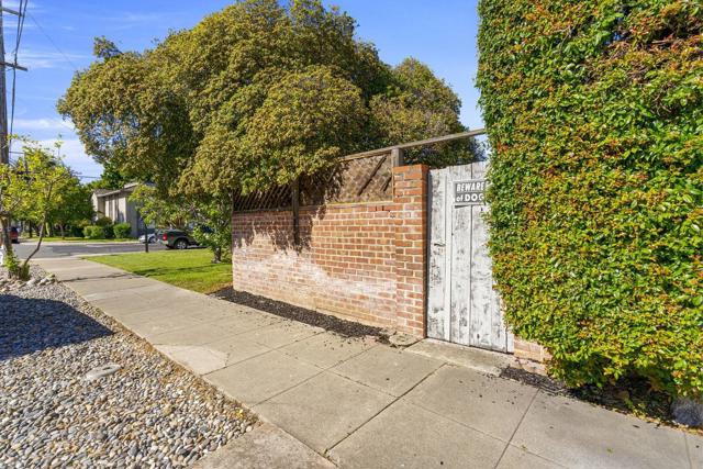 1590 Fremont Street, Santa Clara CA: https://media.crmls.org/mediaz/087cce38-9560-4eaf-a0d1-4c5f767de05e.jpg