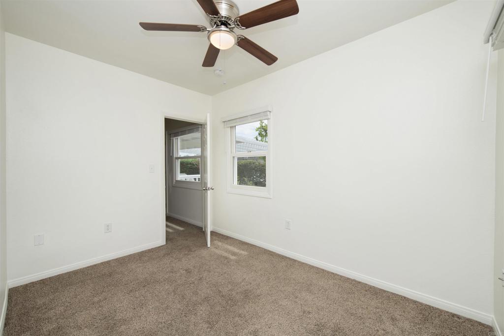 405 Juniper Street - photo 12
