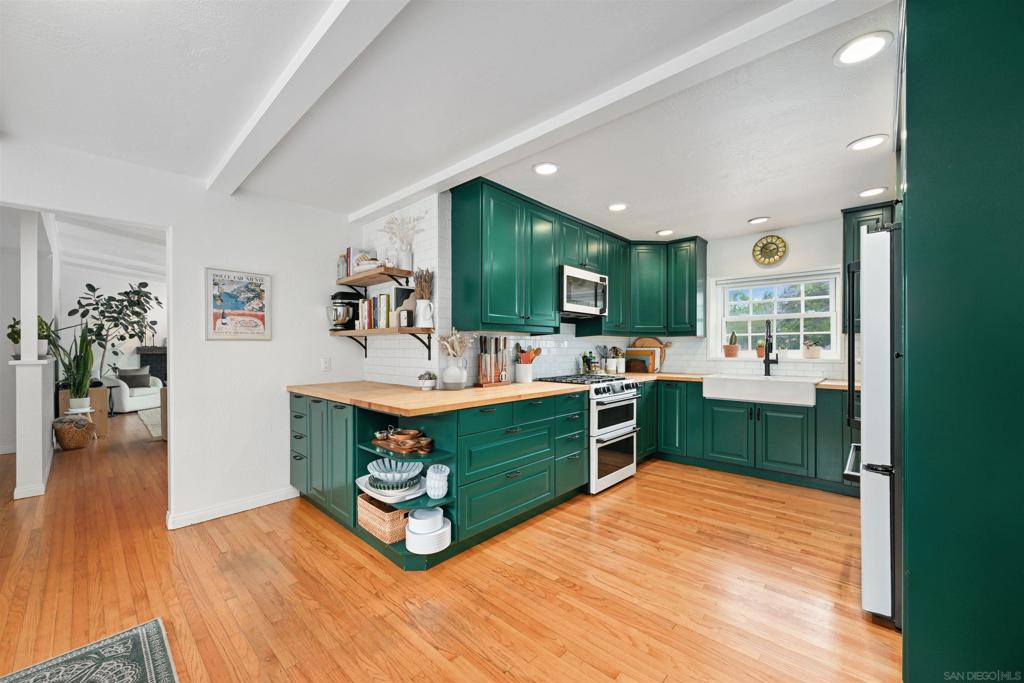 5759 Calvin - photo 6